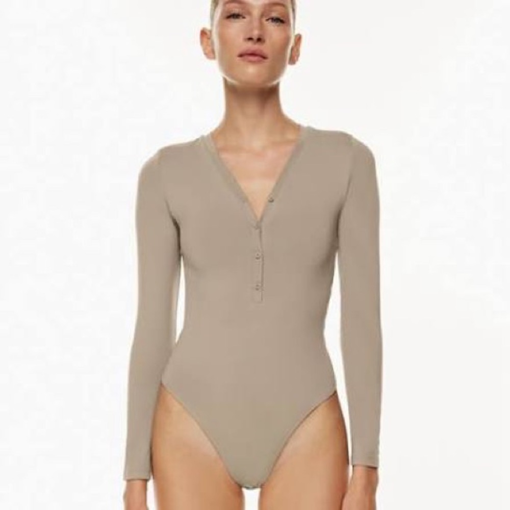 Aritzia Babaton Long Sleeve Henley Warm Taupe Bodysuit